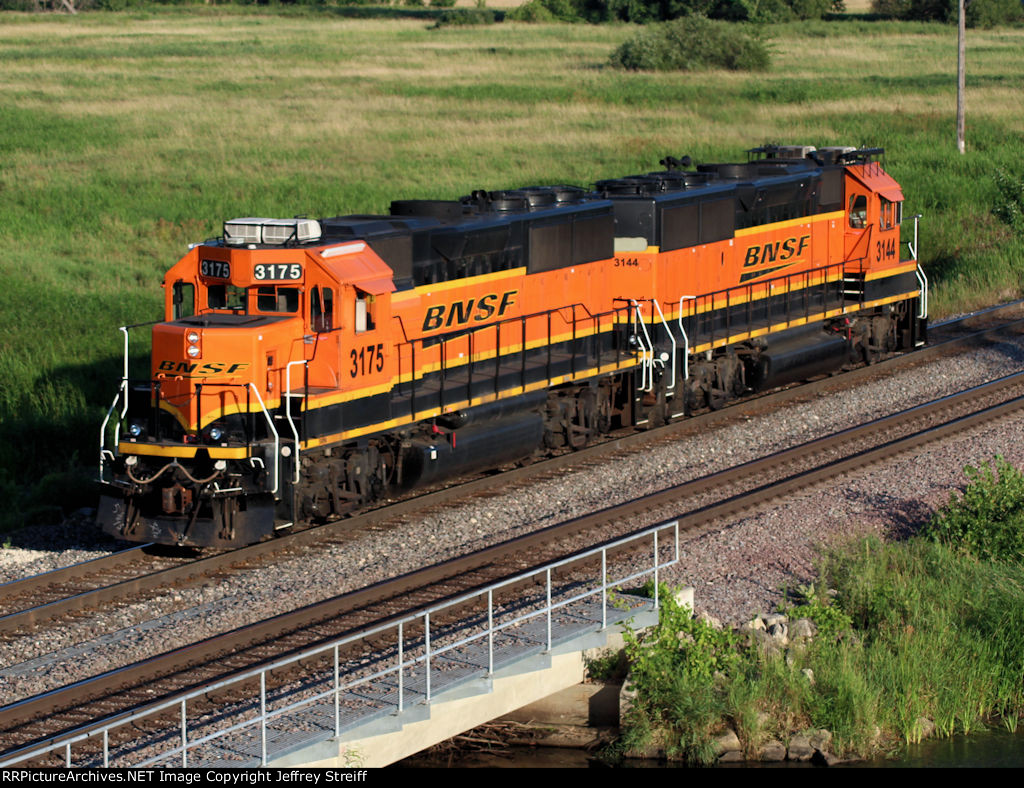 BNSF 3175